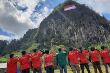 Mapala 45 Makassar Bentangkan...