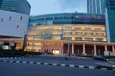 Kembali Dibuka, Senayan...