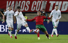 Diusili Bek Irlandia,...
