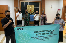 Kodam Jaya Terima Bantuan...