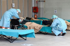 Pasien Sembuh Ditulis...