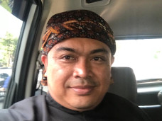 Pentingnya Pemimpin...
