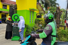 Menyambut PTM, Gojek...
