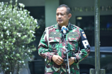 Soal Surat Terbuka ke...