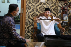 100 Hari Wafatnya Ki...