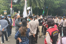 Demo Peringatan HUT...