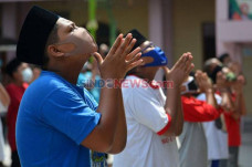 Belasan Santri di Depok...