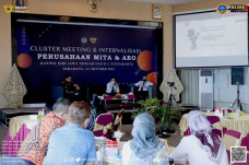 Adakan Sosialisasi Kepabeanan,...