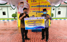 UID-Gajah Tunggal Perluas...