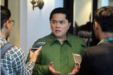 Soal Formula E, Erick...