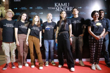Film Kamu Tidak Sendiri...