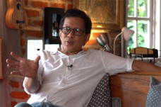 UU Cipta Kerja, Rocky...