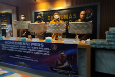 Polisi Sita Rp8,9 Miliar...