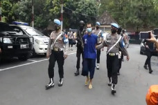 Setubuhi Karyawan di...