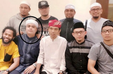 Putra Almarhum Ustaz...