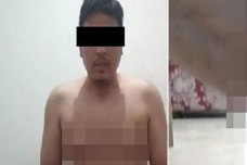 Sok Jagoan Tempelkan...
