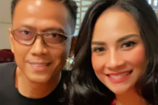 Ayah Vanessa Angel Akan...