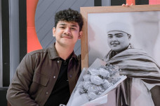 Rilis Lagu Tentang Kehilangan,...