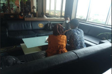 Sering Diteror, Ibu...