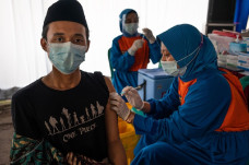 UNICEF Terima Donasi...