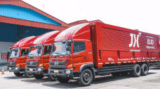 6 Truk Baru J-Express...