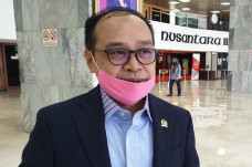 DPR Heran Napi Lapas...