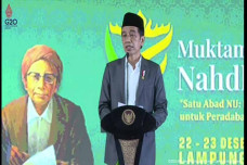 Cerita Jokowi Vaksin...