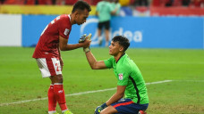 Keren! Irfan Jaya Hibur...