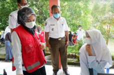 Cakupan Vaksinasi untuk...