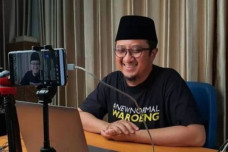 Profil Singkat Ustaz...
