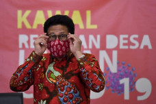 Menteri Desa Imbau Warga...