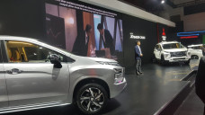 Beragam Mobil Mitsubishi...