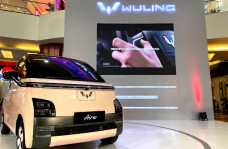 Wuling Gelar Pameran...
