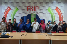Dekan FKIP UIM Kawal...