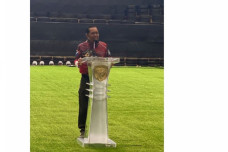 Di Hadapan Ribuan Mahasiswa,...