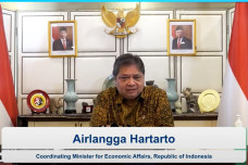 Airlangga Sebut Kartu...