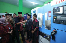 Ganjar Tingkatkan Indeks...