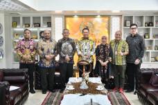 Ketua MPR Dukung Usulan...