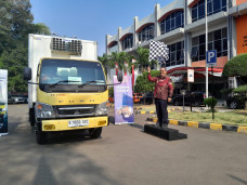 KTB Pilih Canter ketimbang...