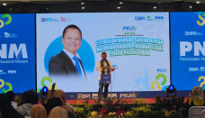 Dampingi Ibu-ibu di...