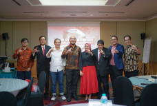 Gelar Pertemuan Tahunan,...