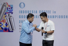 Kolaborasi Dukung Industri...