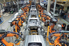 Gandeng Pabrikan China,...