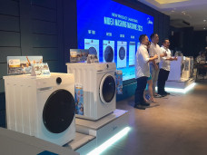 Midea Sedia Mesin Cuci...