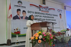 Perempuan Banyumas Doa...