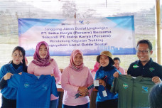 Dukung Hak Wanita untuk...