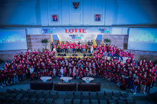 Lotte Indonesia Perkuat...
