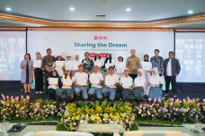 SCG Berikan Beasiswa...