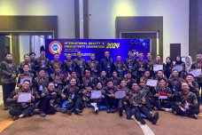 Diakui Internasional,...