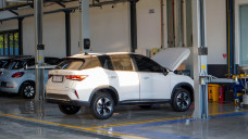 Dorong Ekosistem Mobil...